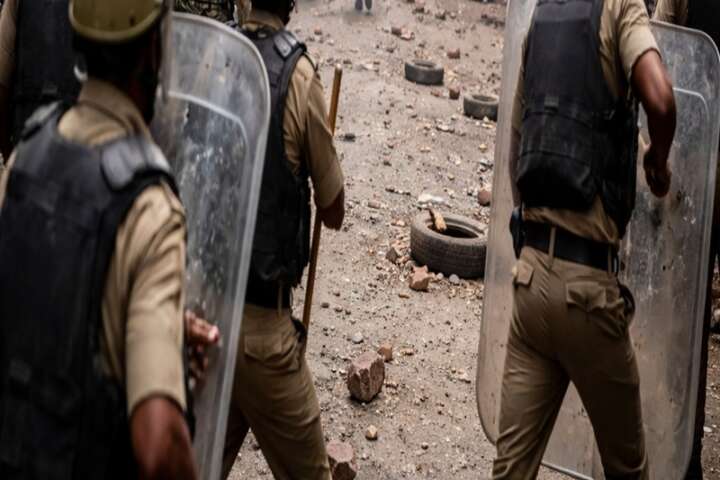 30 arrested after tension over Ram Navami procession in Bengal’s Murshidabad