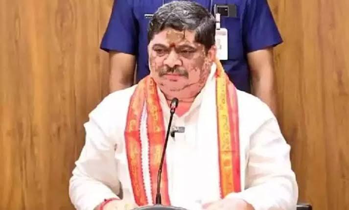 Good News for TGSRTC Employees: Transport Minister Ponnam Prabhakar Announces 11% Fitment and Welfare Measures