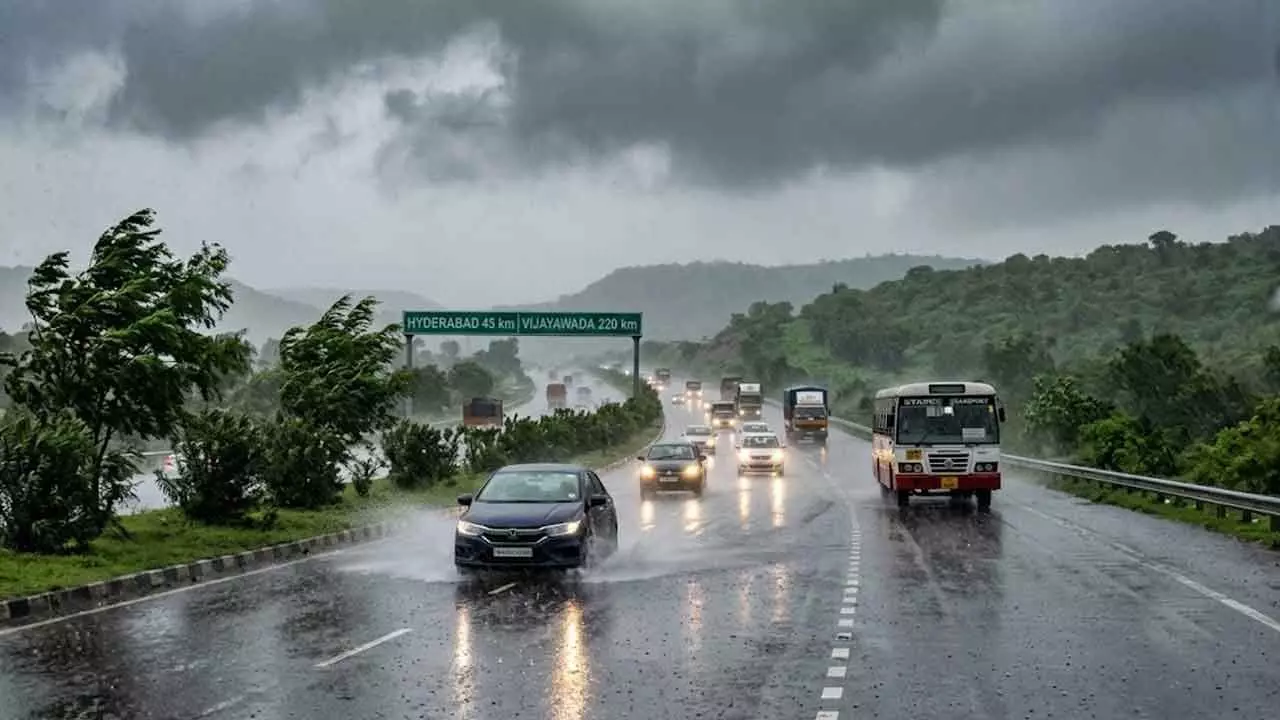 IMD Forecasts Rain and Gusty Winds in Andhra Pradesh, Telangana