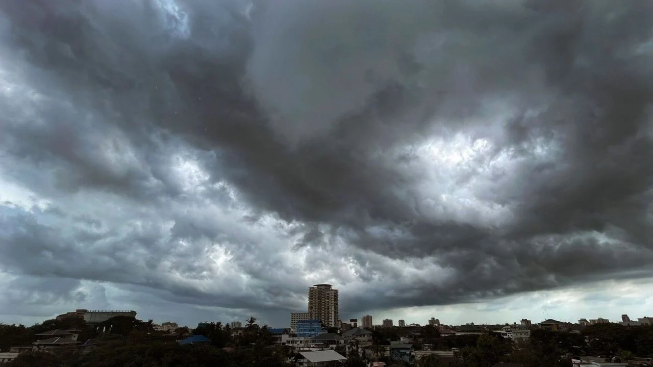 Heavy Rain Alert for Andhra Pradesh as Low-Pressure System Intensifies