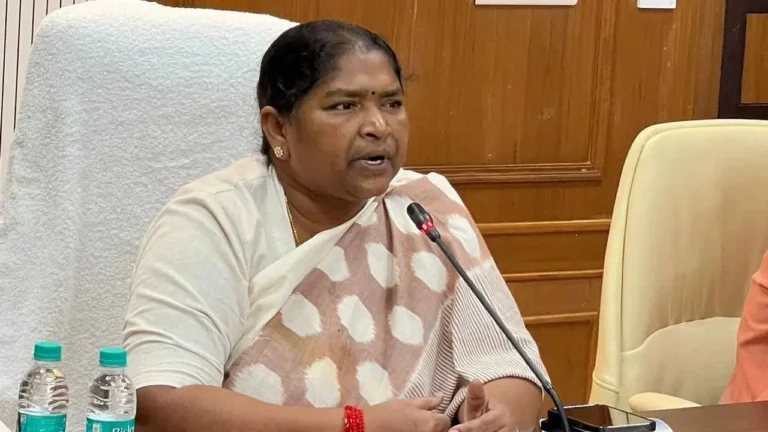 Minister Seethakka Directs Officials to Prevent Drinking Water Shortage Amid El Niño