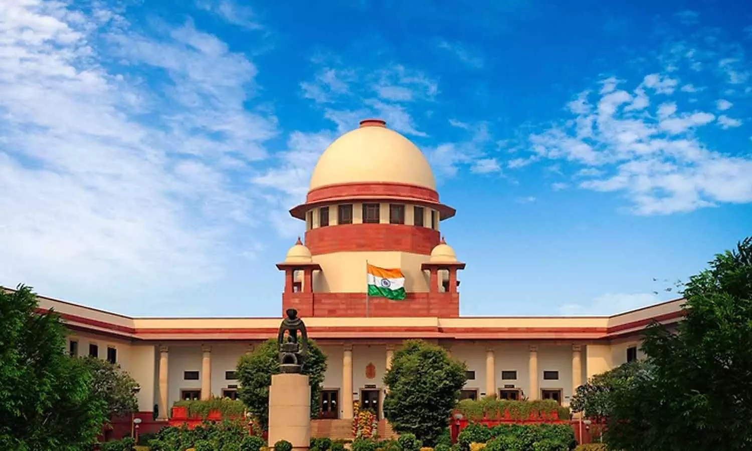 Supreme Court Slams Coast Guard Over Permanent Commission for Woman Officer