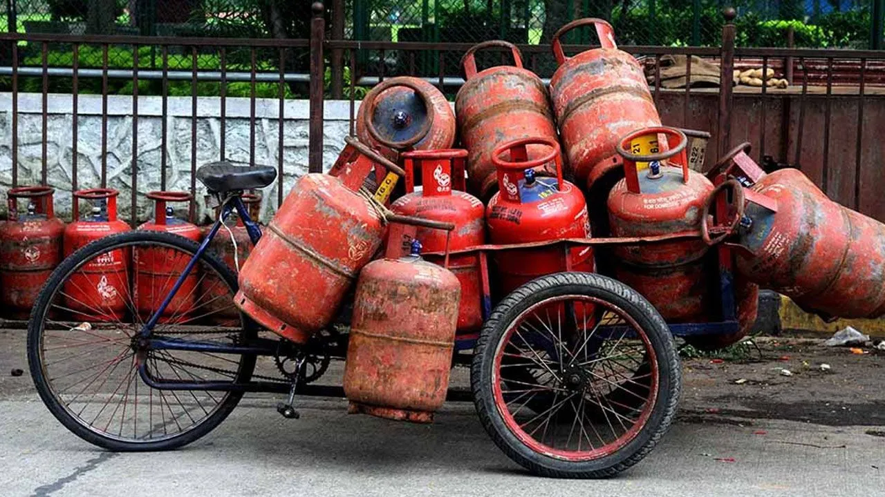 LPG e-KYC Deadline: Consumers Urged to Complete Verification by August 16