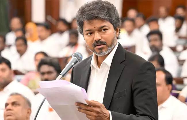 Vijay challenges Stalin over corruption at Madurantakam rally..