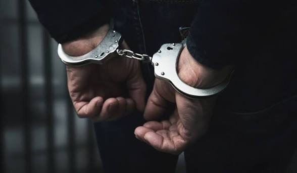 Former Income Tax officer gets five-year jail in Rs 40,000 bribery case..